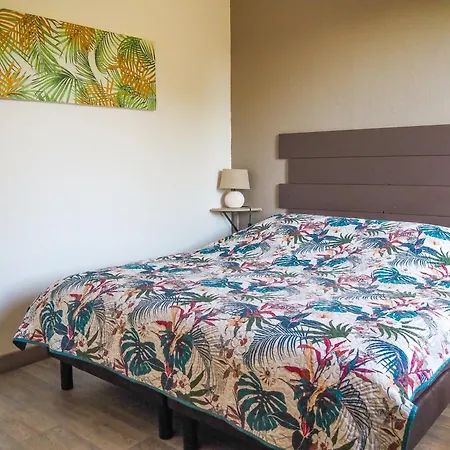De L'aven Apartman *